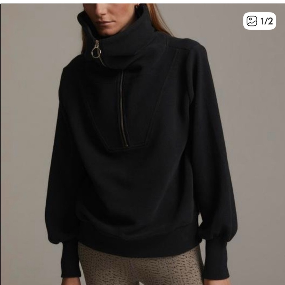 Varley Vine Pullover in Black